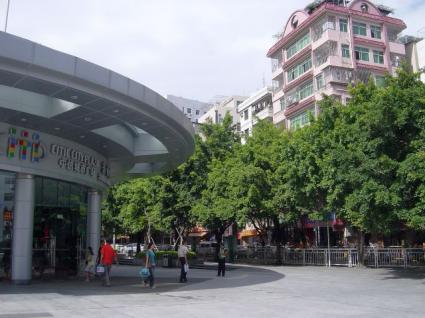 深圳