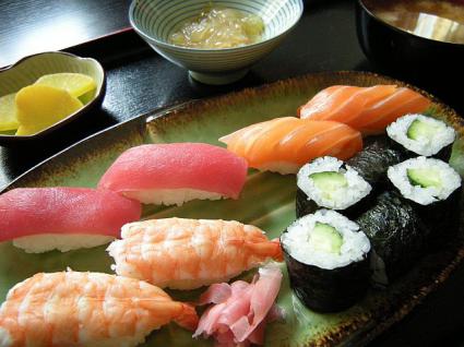 すし定食（寿司套餐）