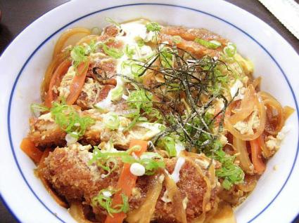 カツ丼（猪排盖饭）