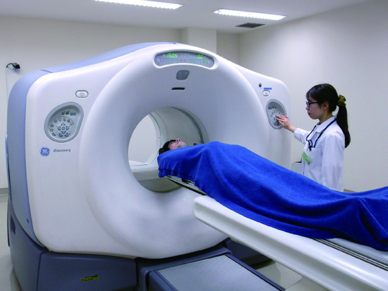 最先端検査機器の「PET-CT」