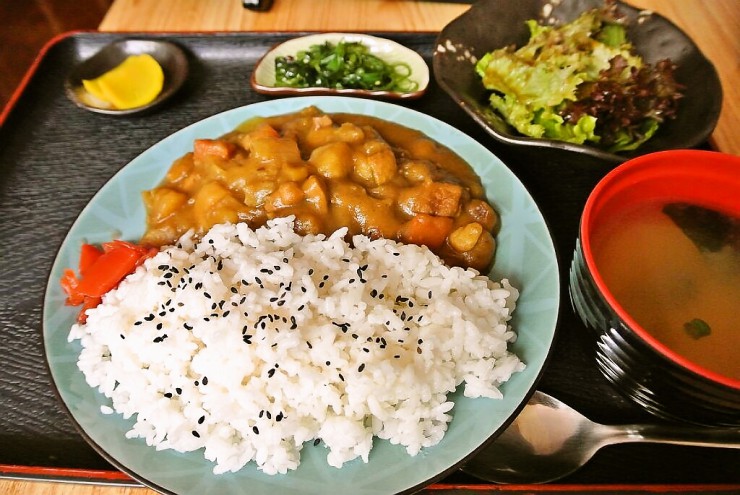 カレーライス定食